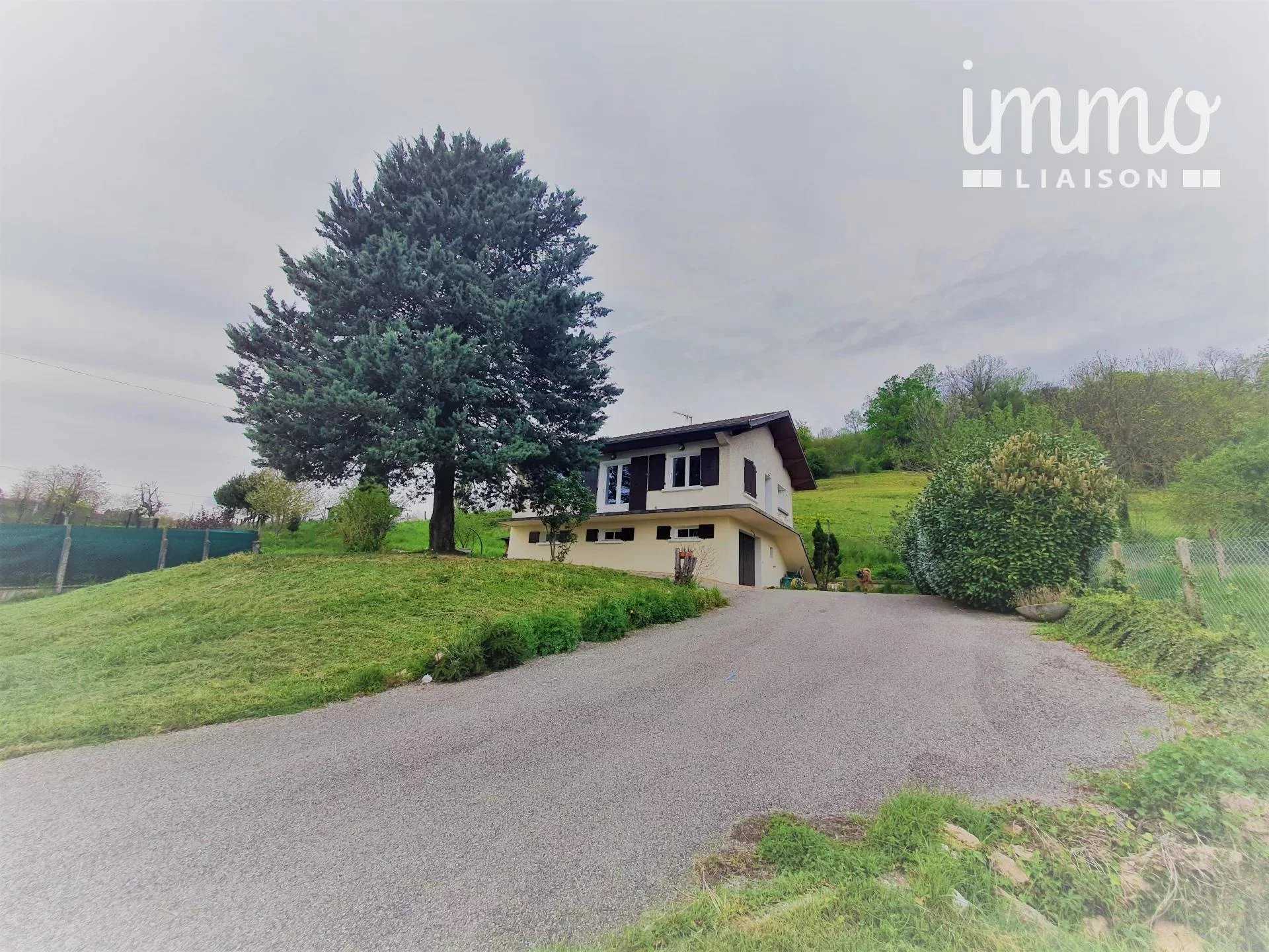 casa en La Tour-du-Pin, Auvergne-Rhone-Alpes 11701511