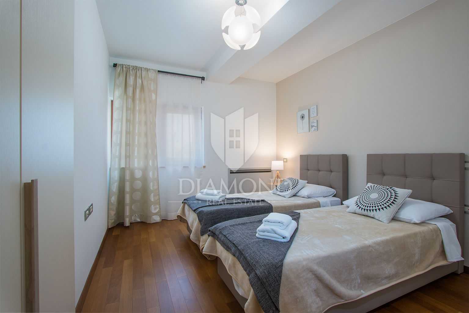 casa en Fažana, Istria County 11701883
