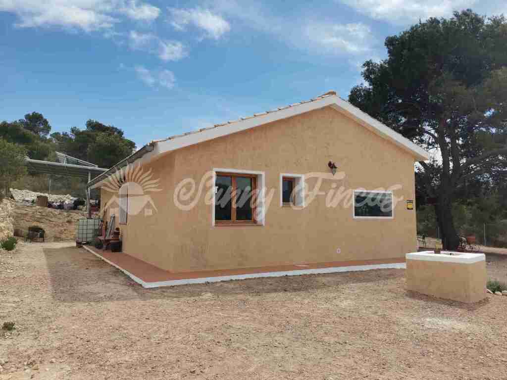 House in Salinas, Comunidad Valenciana 11702036