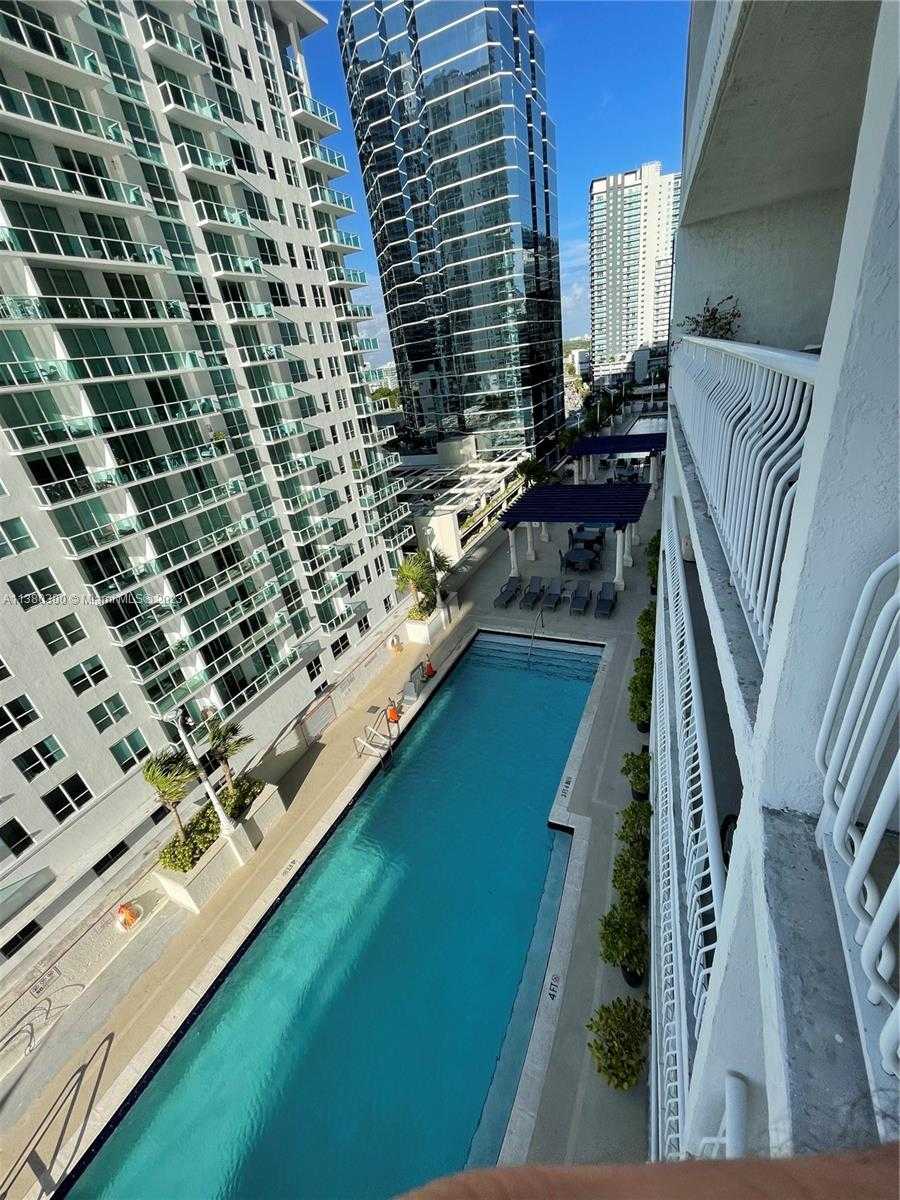 rumah dalam Miami, Florida 11703003