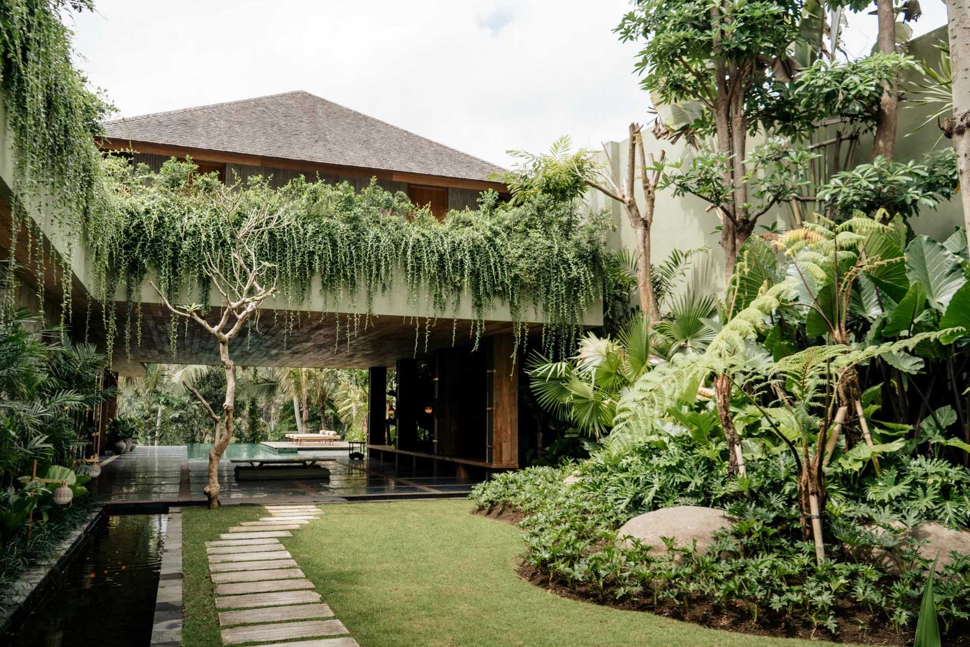 rumah dalam Banjar Dewanan Anyar, Bali 11703022