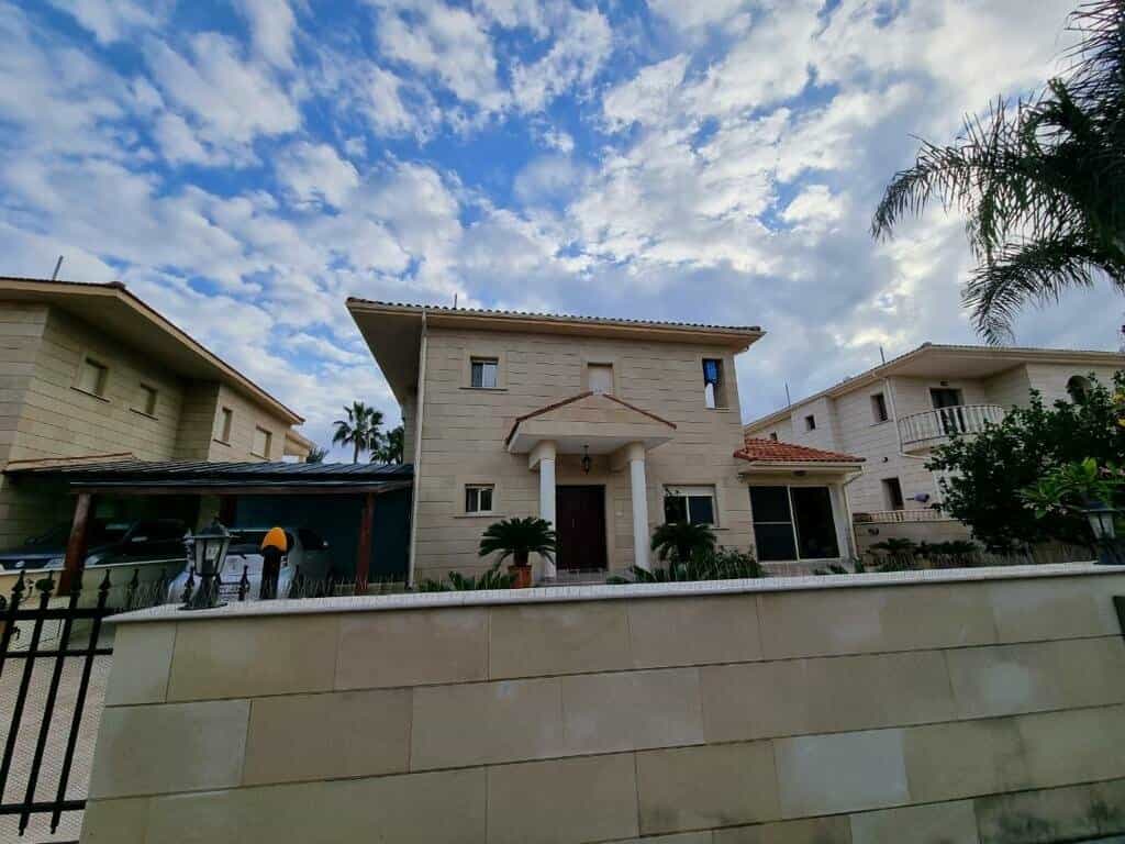 rumah dalam Kiti, Larnaka 11703118