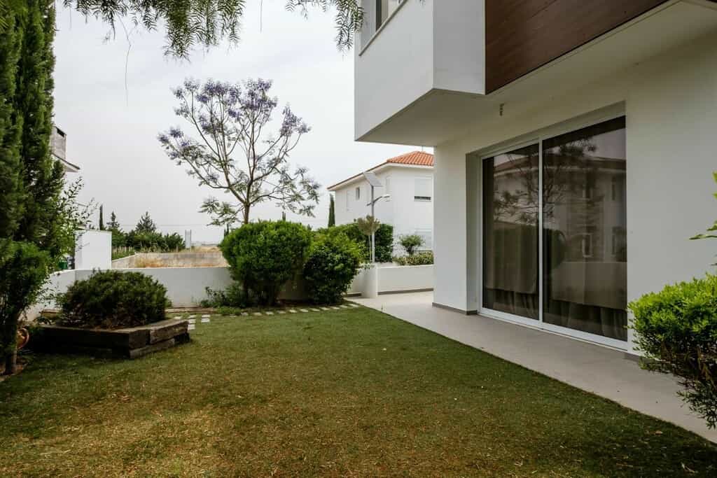 House in Dromolaxia, Larnaca 11703131