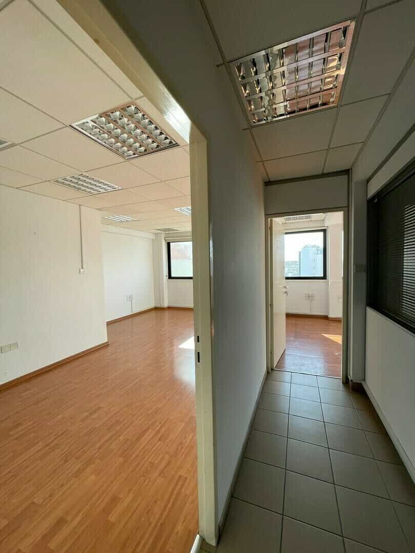 Office in Larnaca, Larnaka 11703154