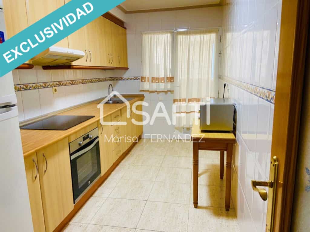 Condominium in La Vila Joiosa, Comunidad Valenciana 11704384