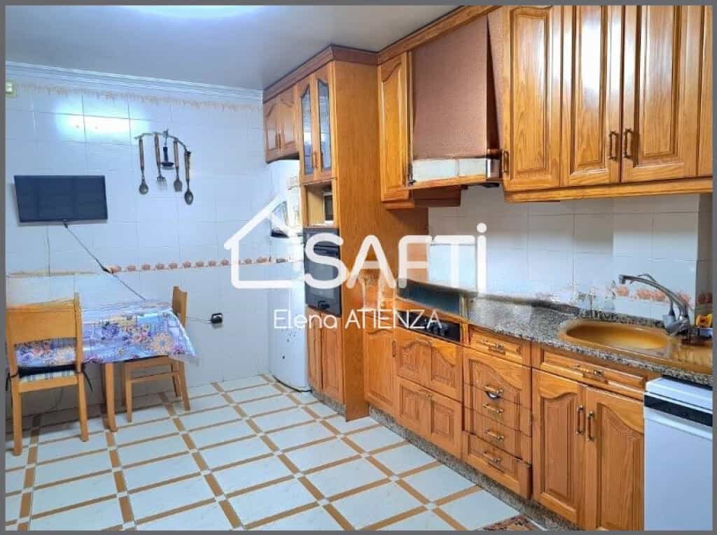 жилой дом в Almoradí, Comunidad Valenciana 11704405