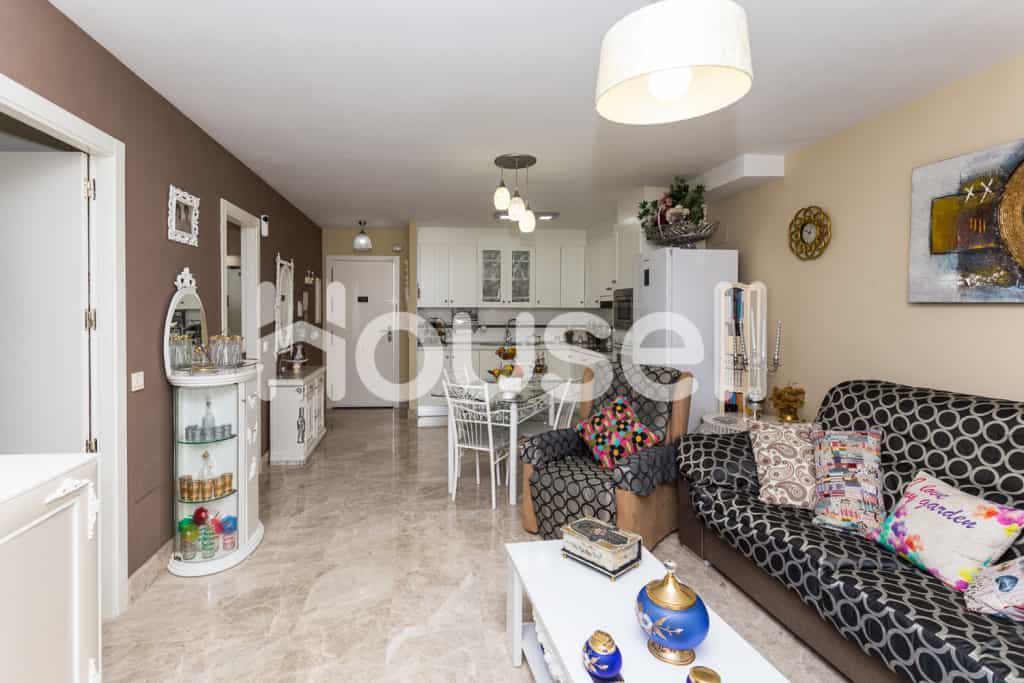 Condominium in Las Entinas, Andalusia 11704440