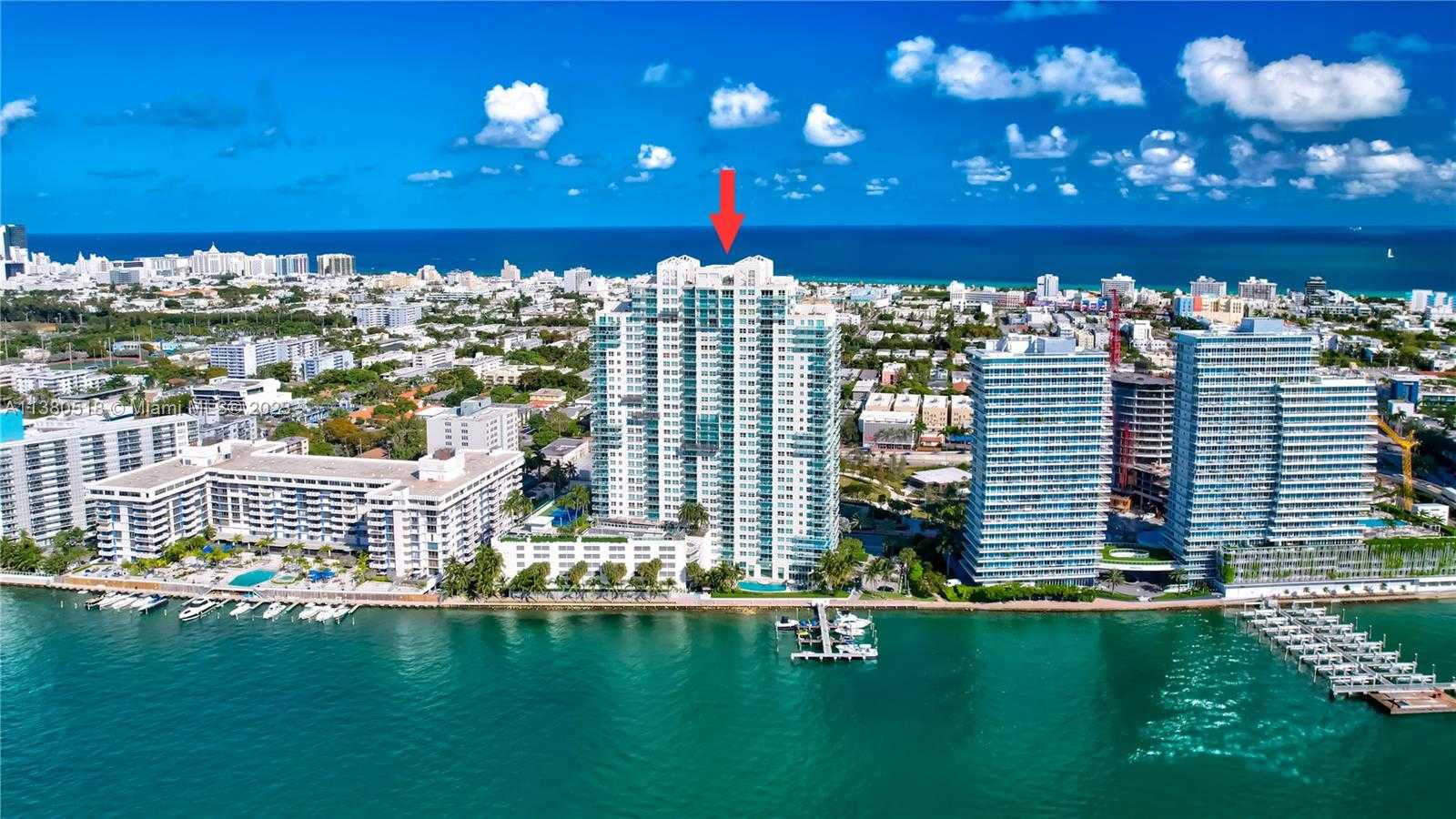Будинок в пляж Маямі, Флорида 11704465