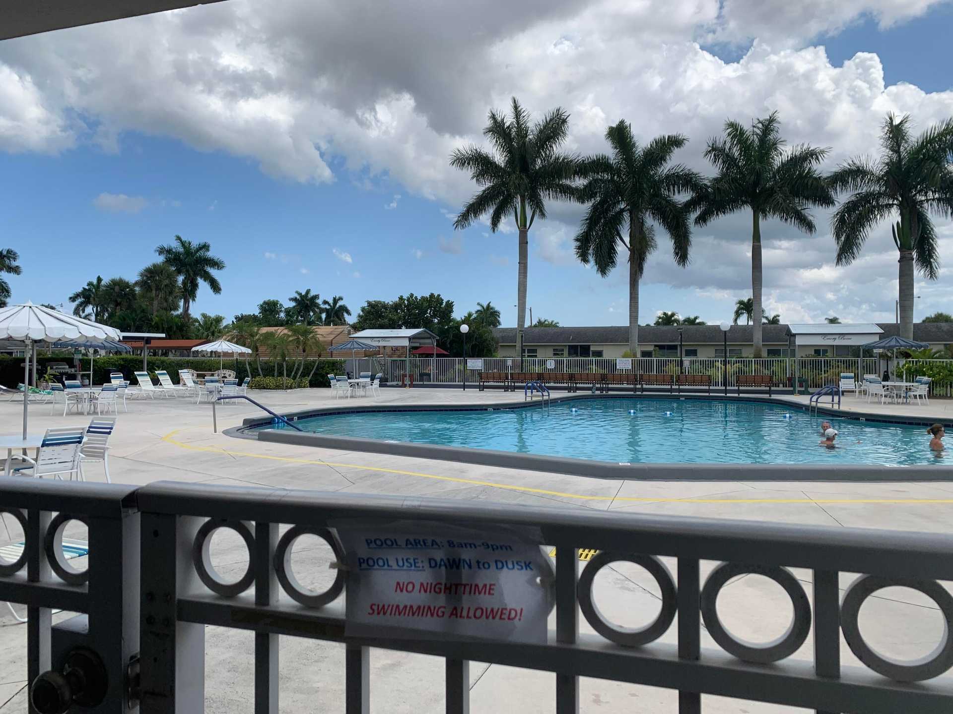 Condominium in West Palm Beach, Florida 11704492