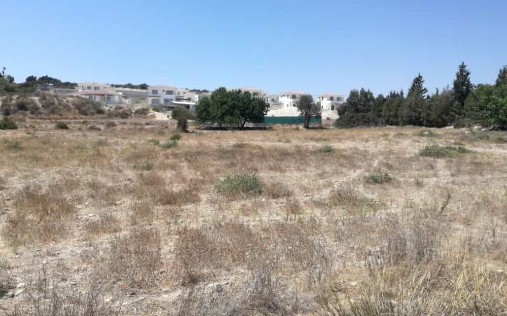 Tanah dalam Zygi, Larnaka 11704789