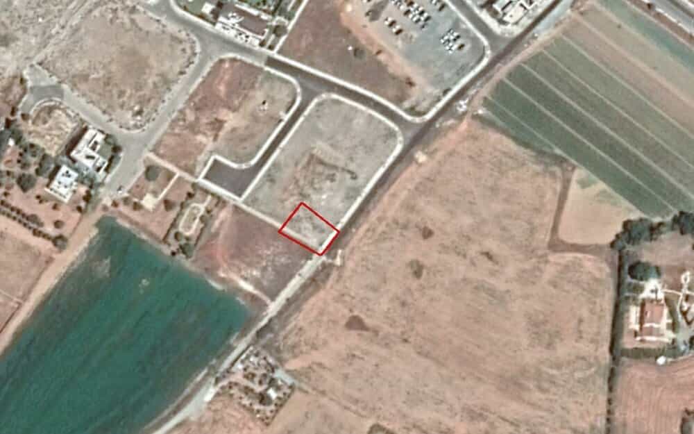 Tanah dalam Dromolaxia, Larnaka 11704824