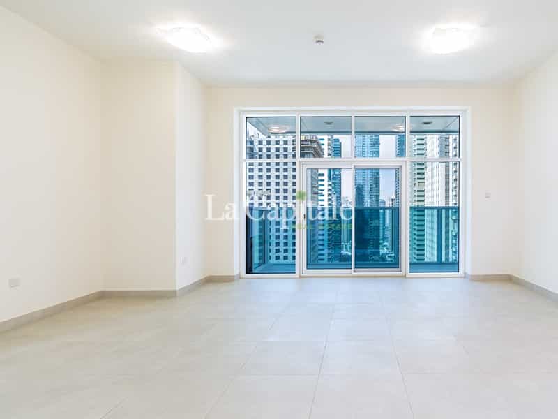 Condominium in Dubai, Dubayy 11704893