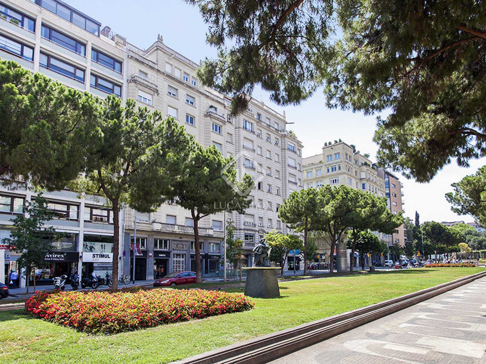 Condominium in Barcelona, Catalonia 11704990