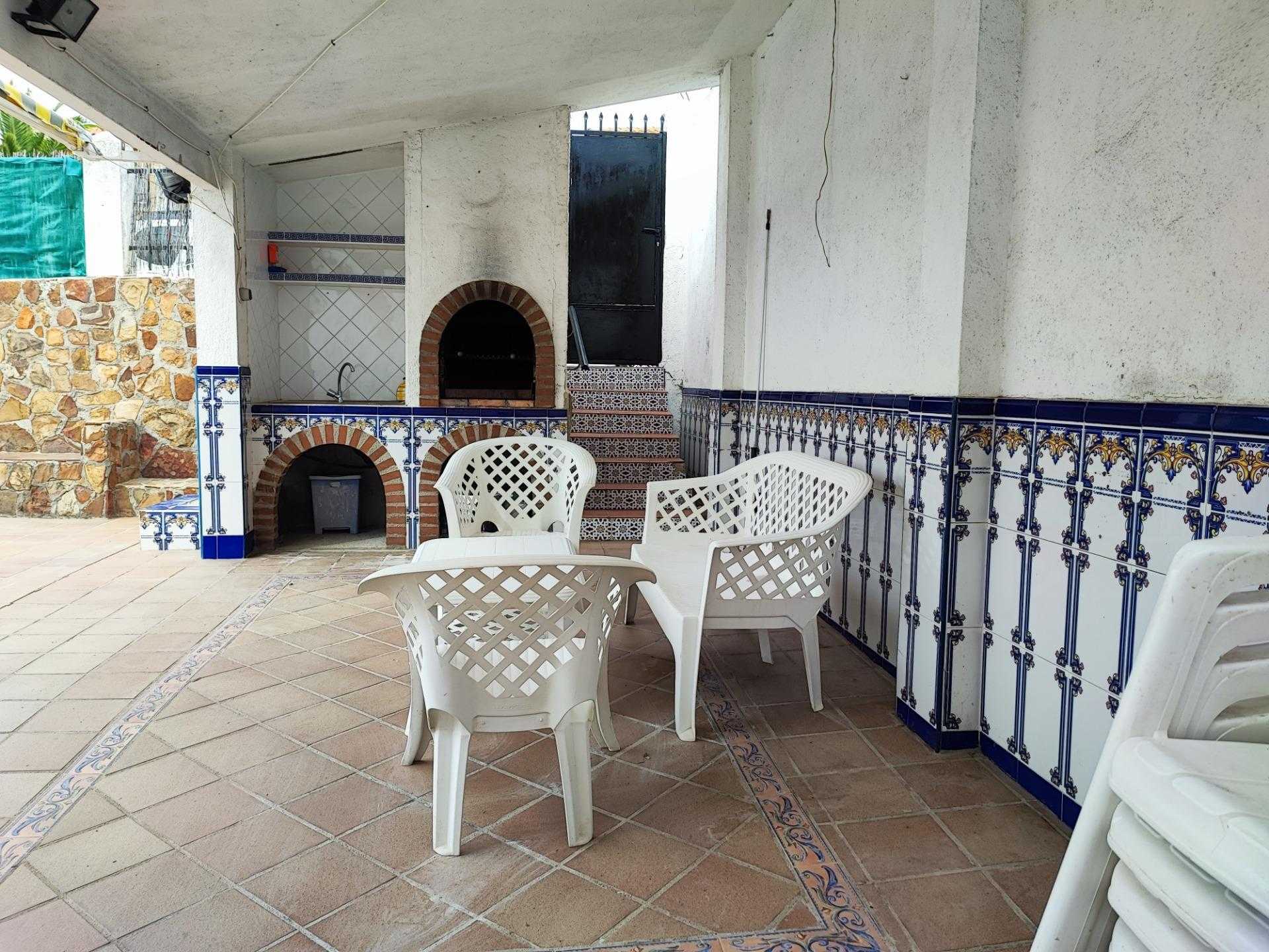 жилой дом в Méntrida, Castilla-La Mancha 11705228