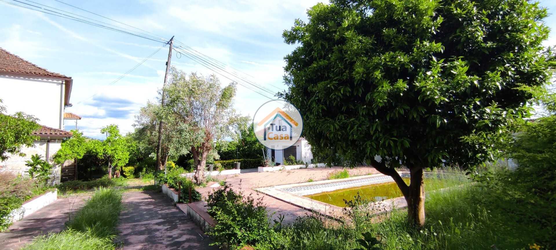 casa en Campo de Besteiros, Viseu District 11705591