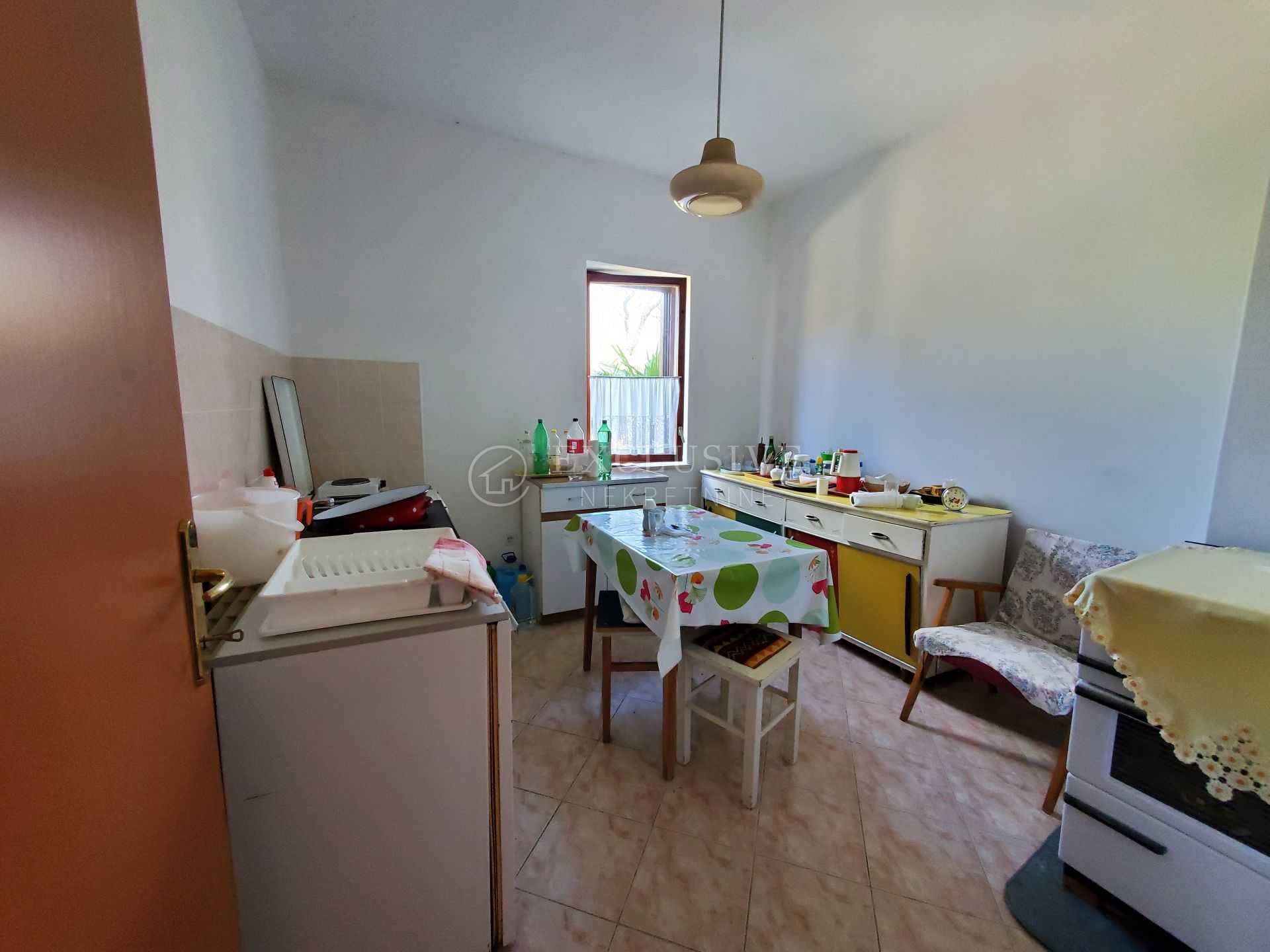 σπίτι σε Icici, Primorsko-Goranska Zupanija 11705742