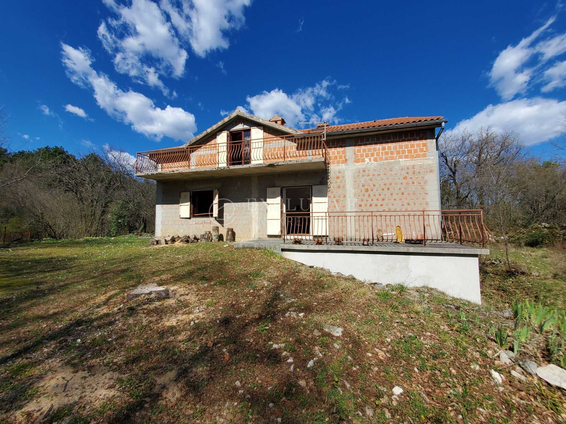 σπίτι σε Veprinac, Primorje-Gorski Kotar County 11705742
