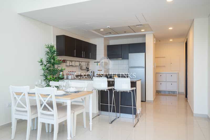 Condominium in Dubai, Dubayy 11705745