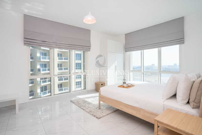 公寓 在 Dubai, Dubai 11705755