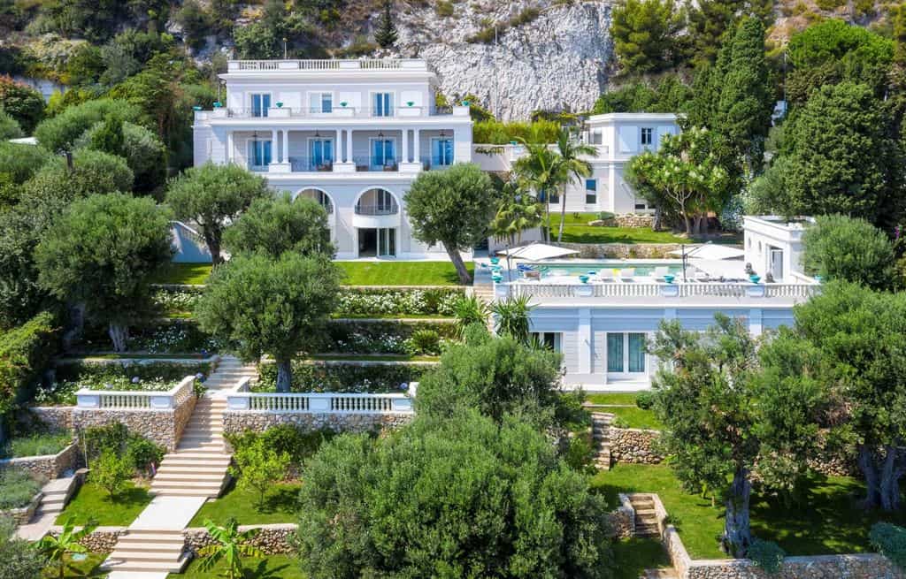 House in Cap-d'Ail, Provence-Alpes-Cote d'Azur 11705782