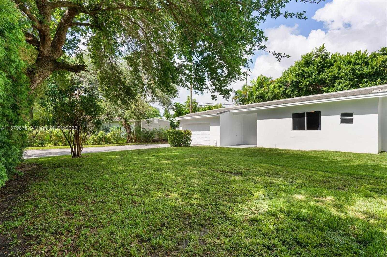 Будинок в Miami Shores, Florida 11705888