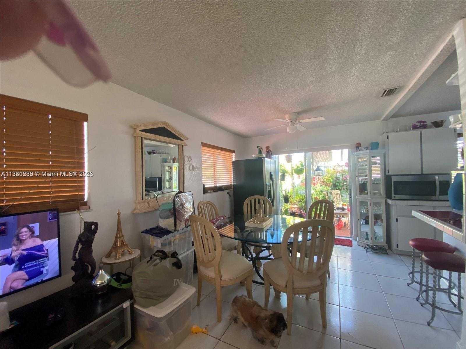 House in South Miami Heights, Florida 11705889