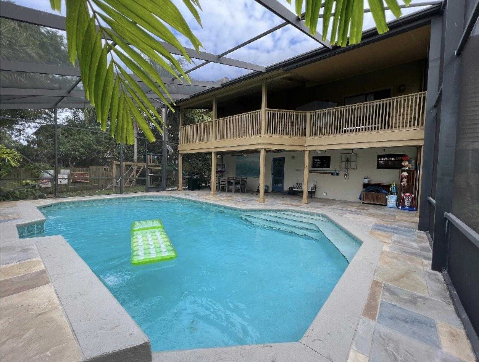 rumah dalam Pantai Jensen, Florida 11705922
