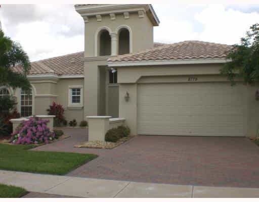House in Palm Beach Farms, Florida 11705923