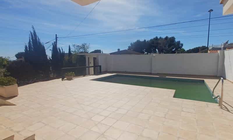 rumah dalam Casas Nuevas, Murcia 11706225