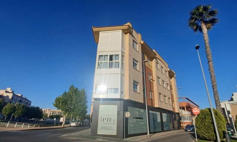 Condominium in Pilar de la Horadada, Comunidad Valenciana 11706238