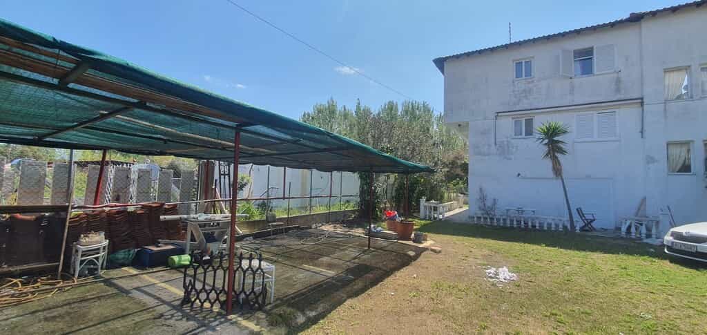 Condominium in Neos Marmaras, Kentriki Makedonia 11706326