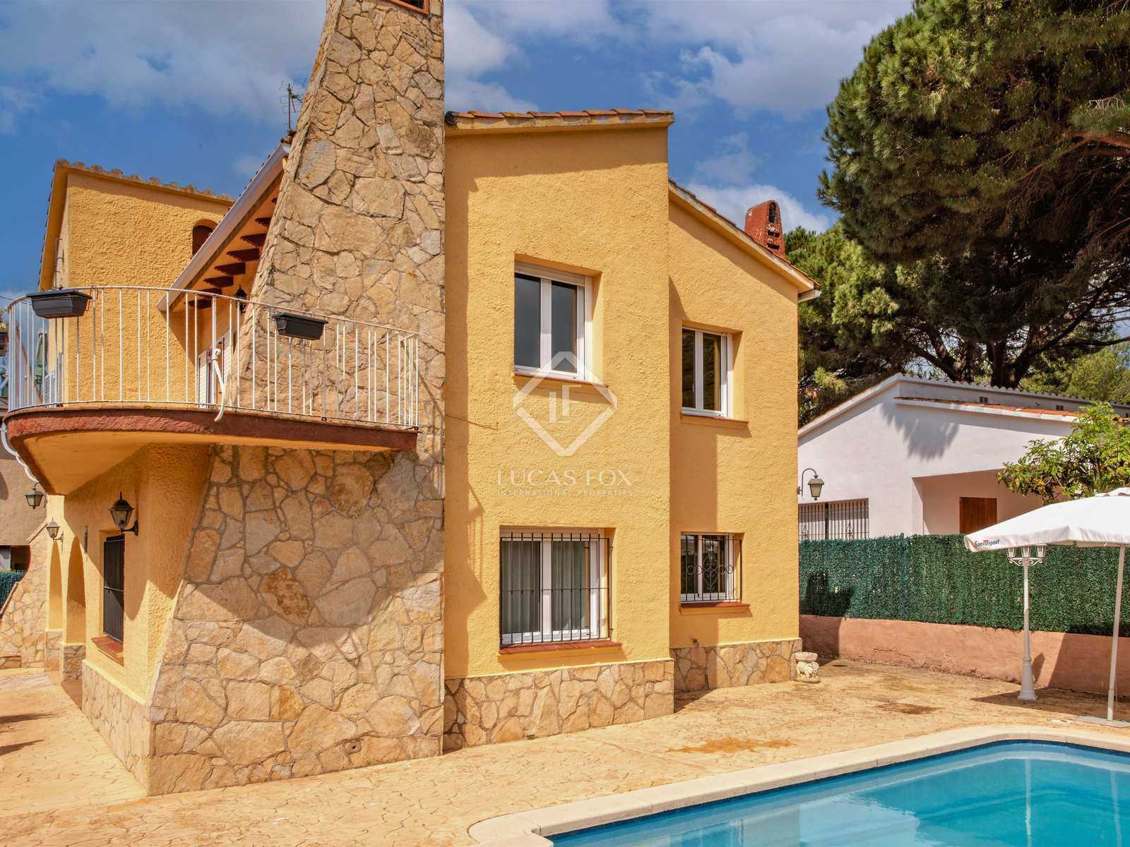 σπίτι σε Playa de Aro, Καταλονία 11706773