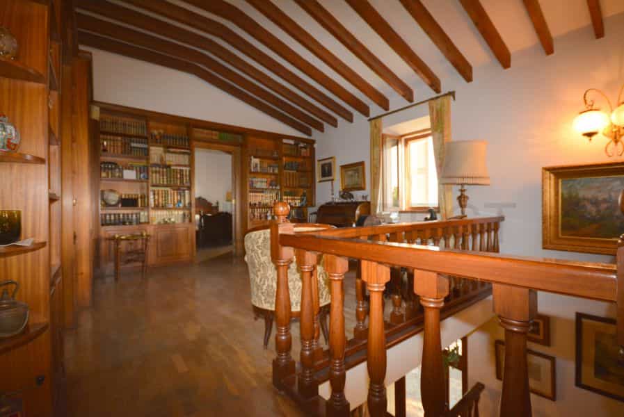 Dom w Marratxí, Illes Balears 11707201