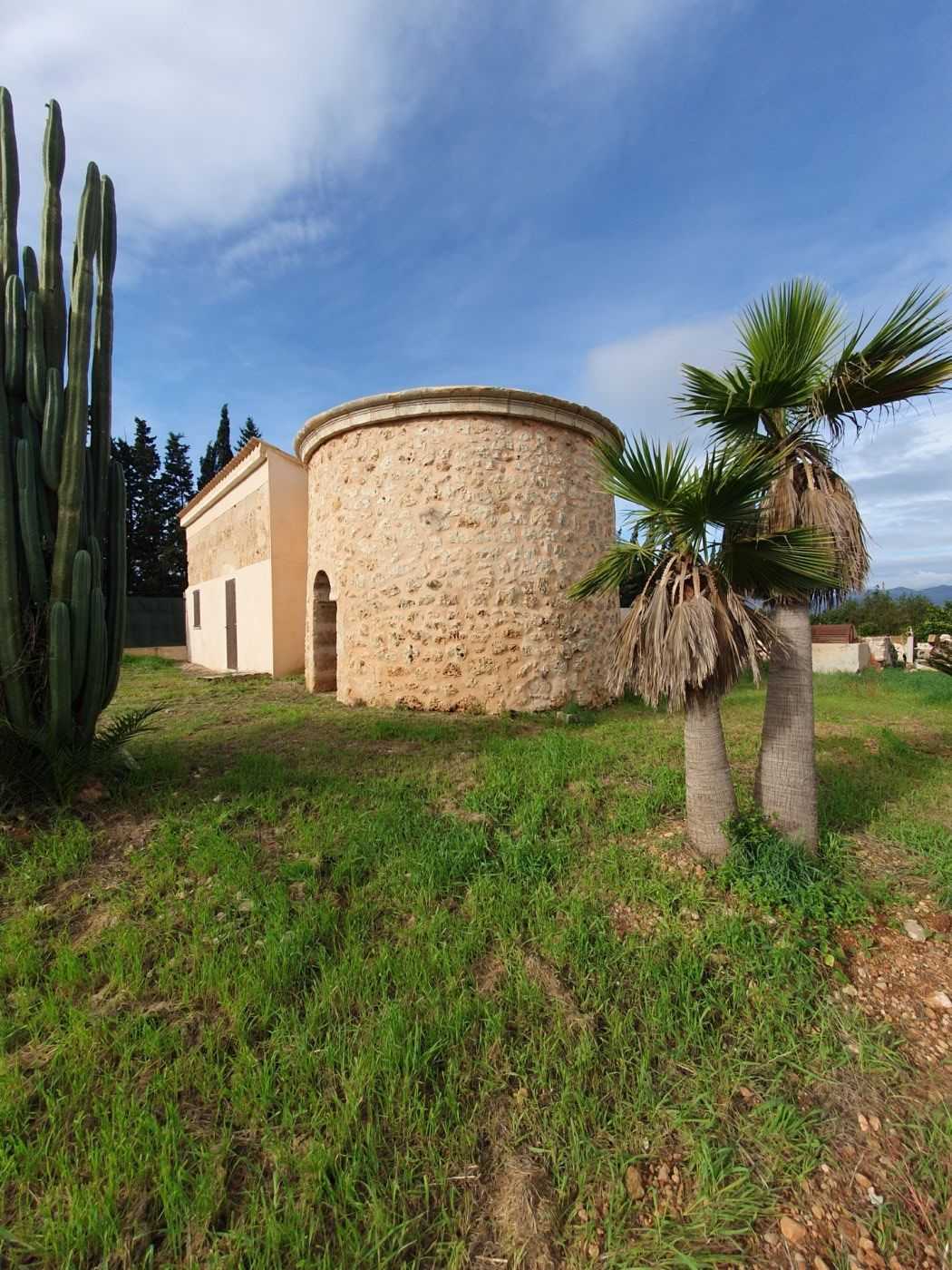 rumah dalam Llubi, Balearic Islands 11707295
