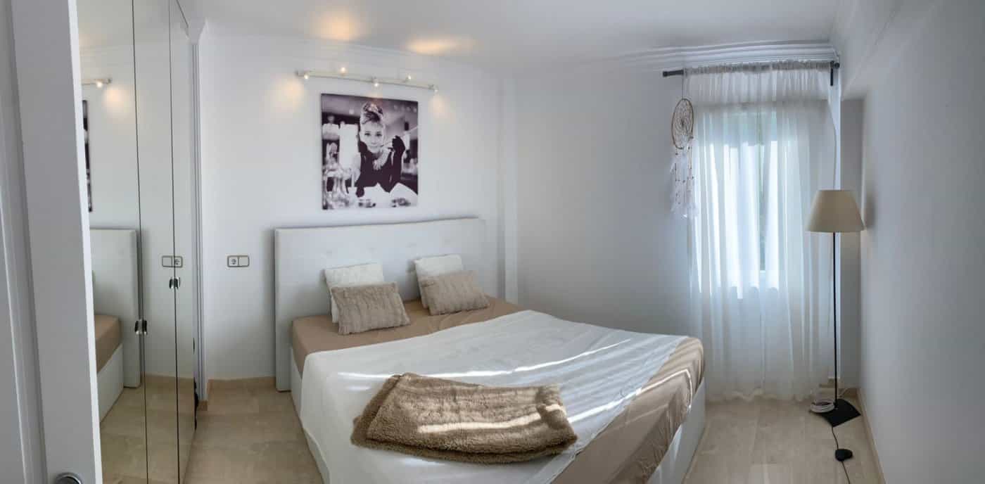公寓 在 Portals Nous, Illes Balears 11707338