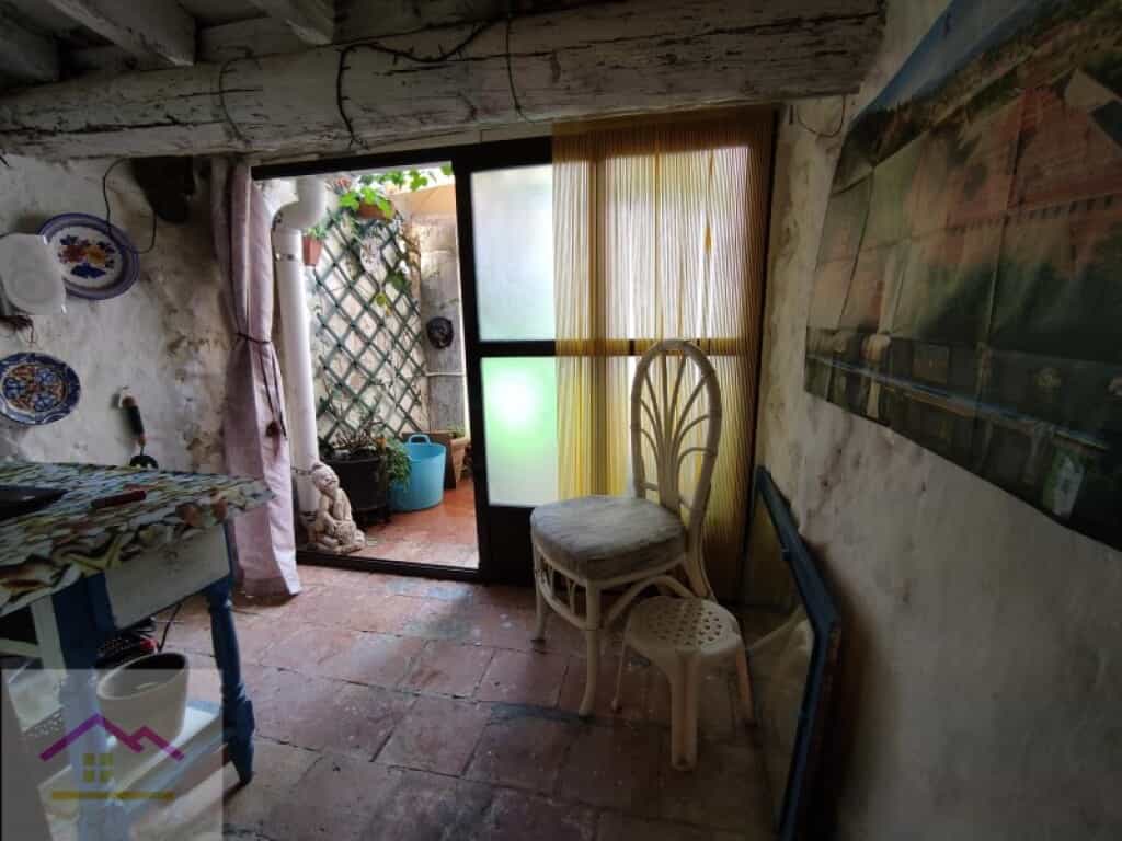 жилой дом в Алькала-де-Чиверт, Валенсия 11707398