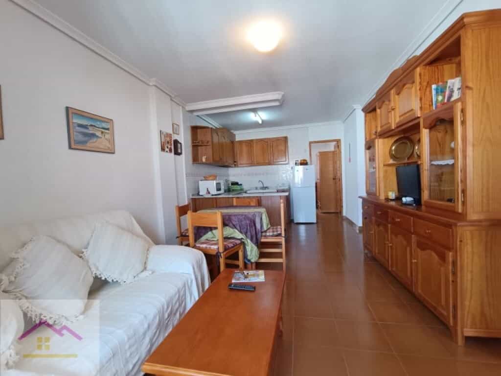 Condominium in Alcossebre, Comunidad Valenciana 11707410
