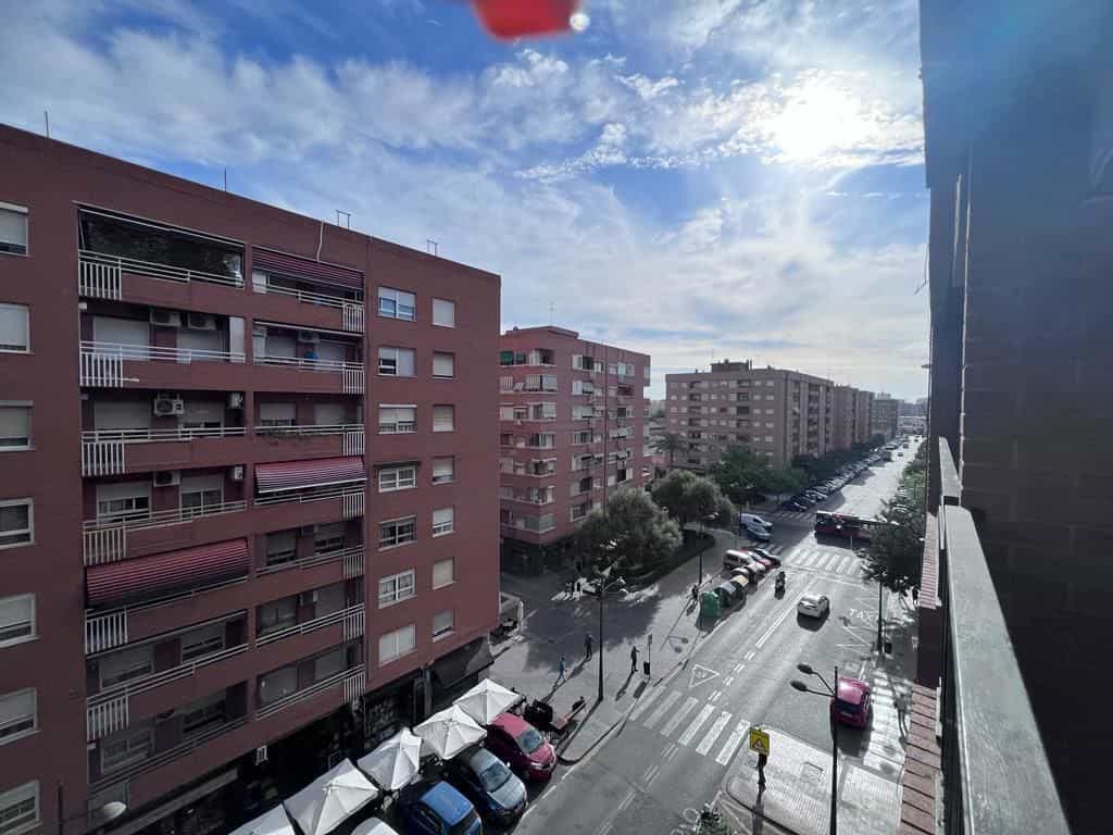 Condominio en València, Comunidad Valenciana 11707447