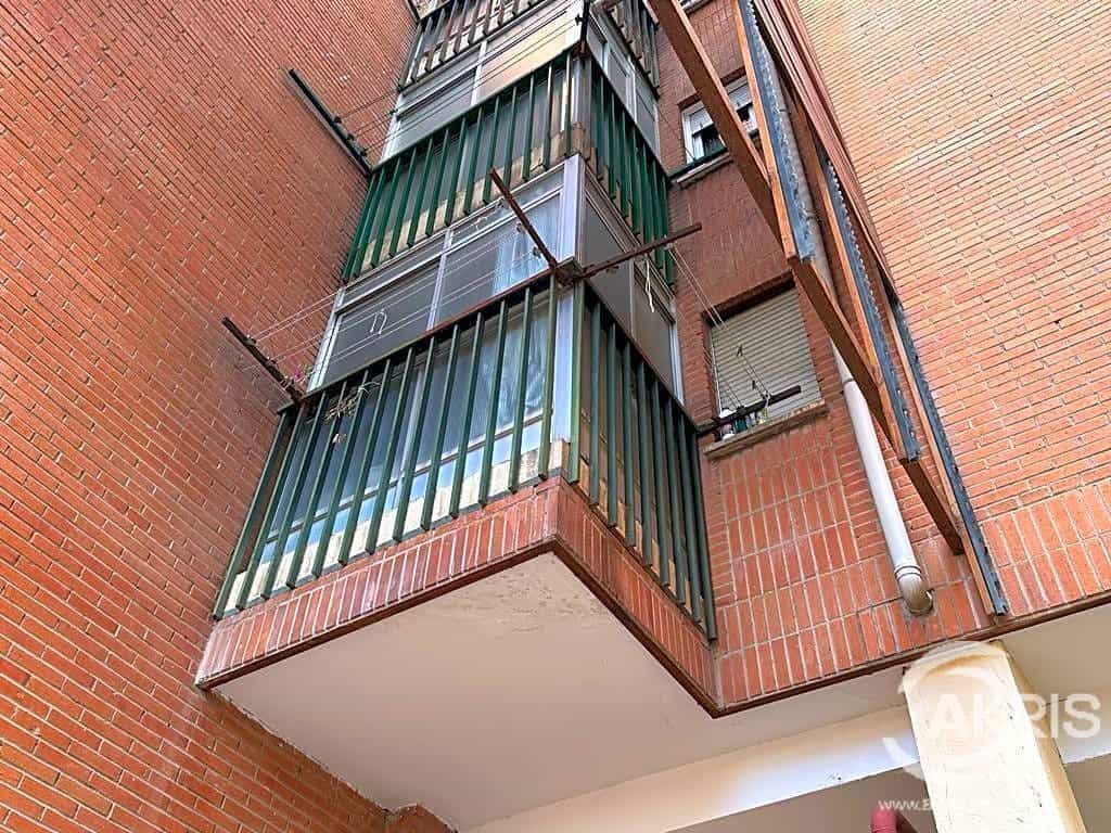 Condominium in Toledo, Castilla-La Mancha 11707459