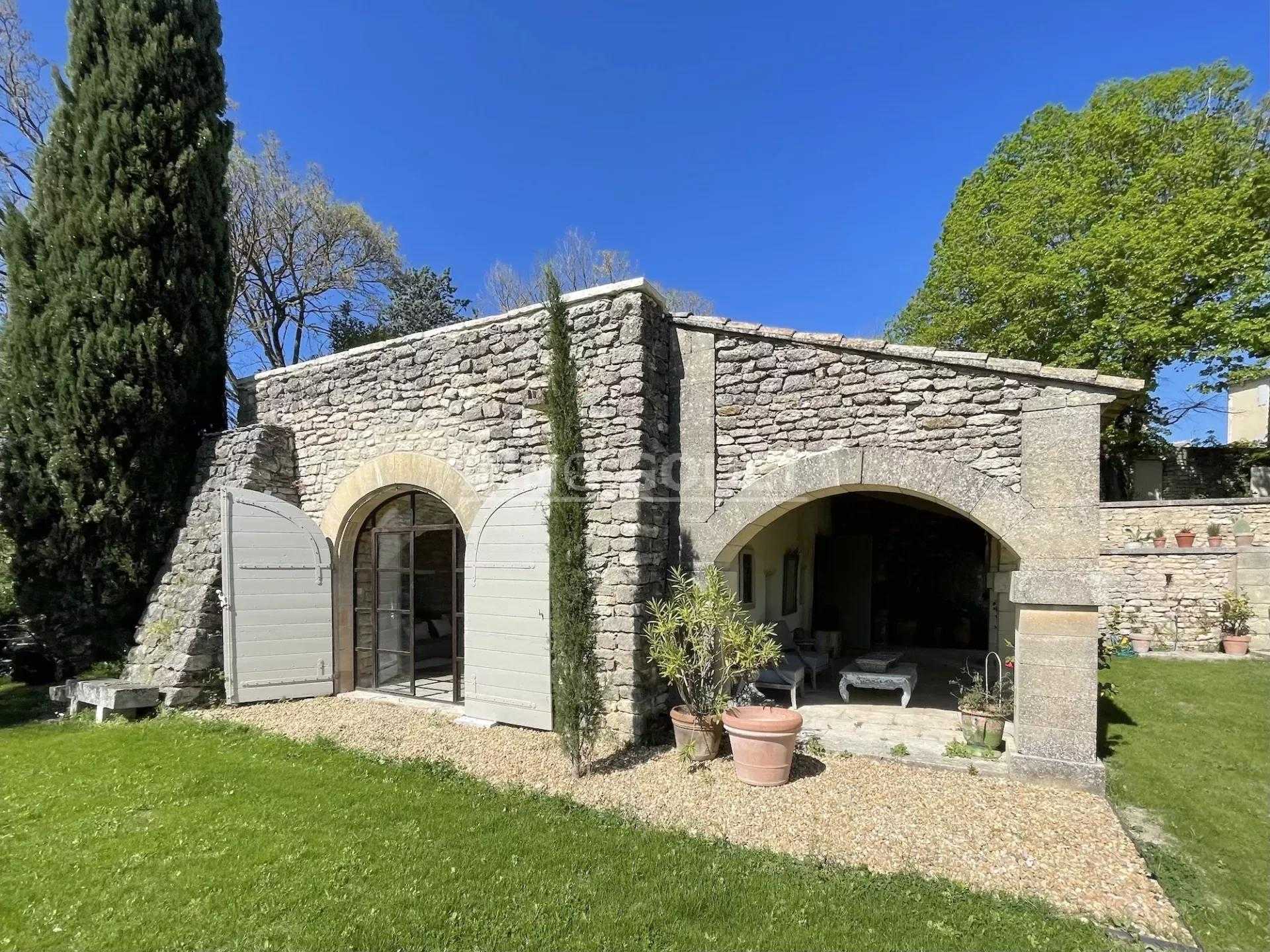 Rumah di Saint-Pantaleon, Provence-Alpes-Cote d'Azur 11707558