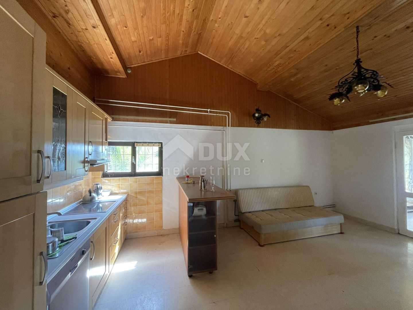 بيت في Pomer, Istria County 11707871