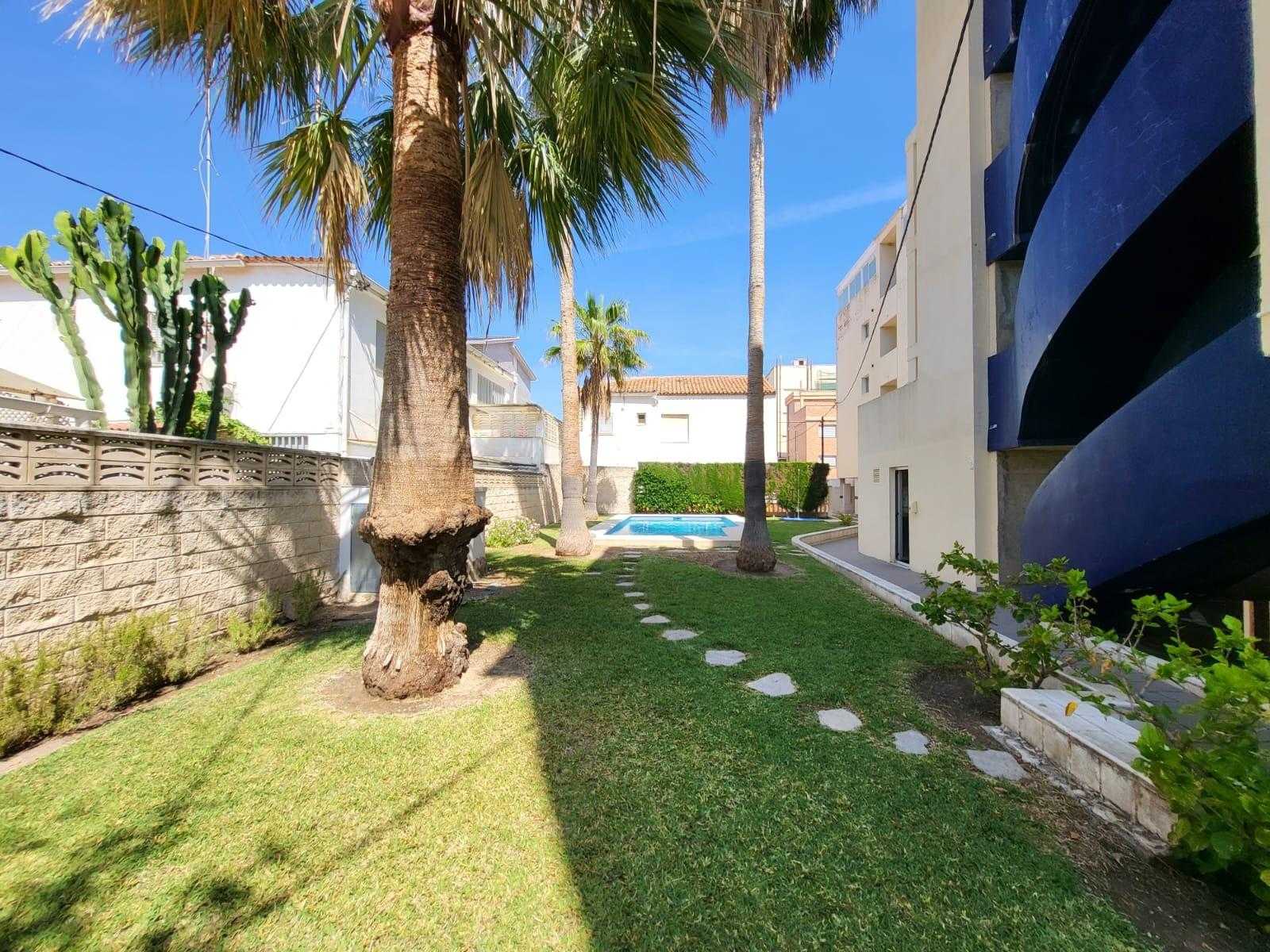 Condominium in Piles, Comunidad Valenciana 11707930