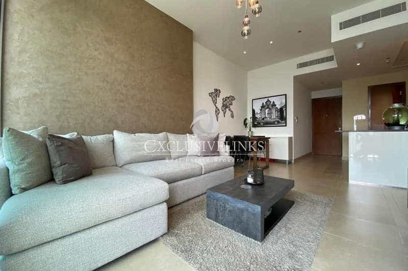 Condominium in Dubai, Dubayy 11707937