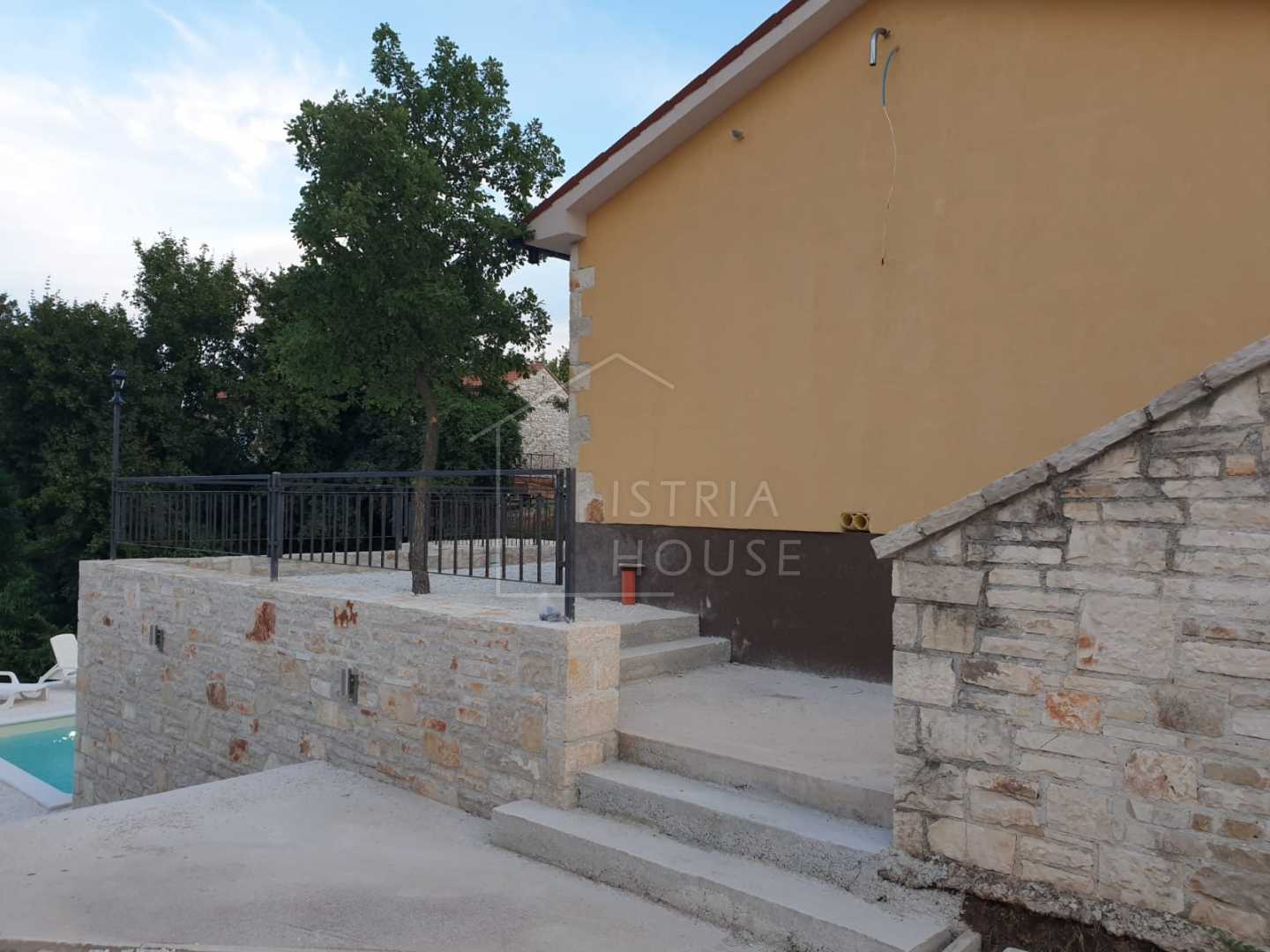 House in Barban, Istria County 11708123
