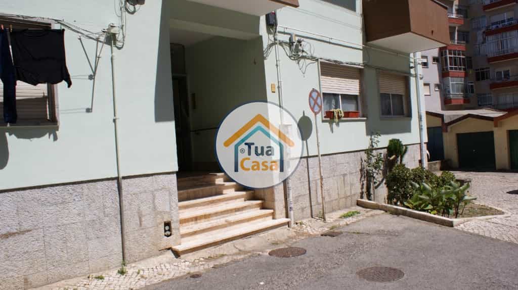 Condominium in Agualva-Cacém, Lisbon 11708169