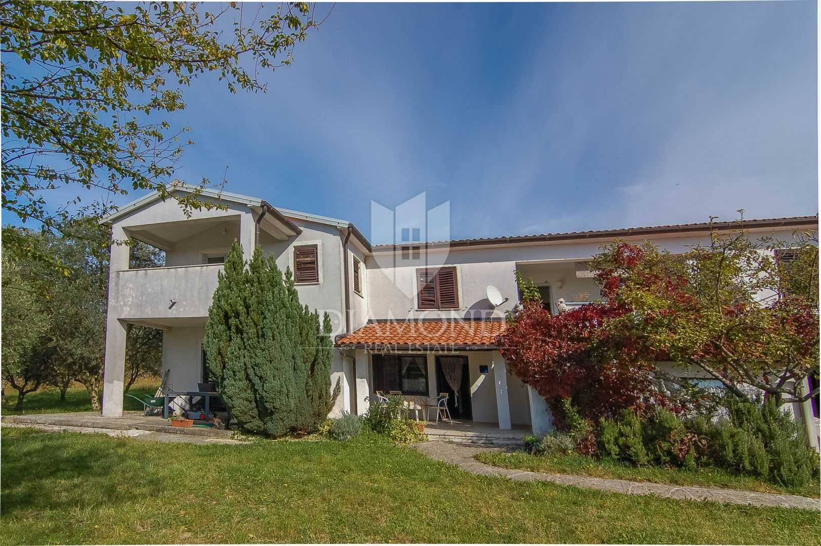 Dom w Vižinada, Istria County 11708292