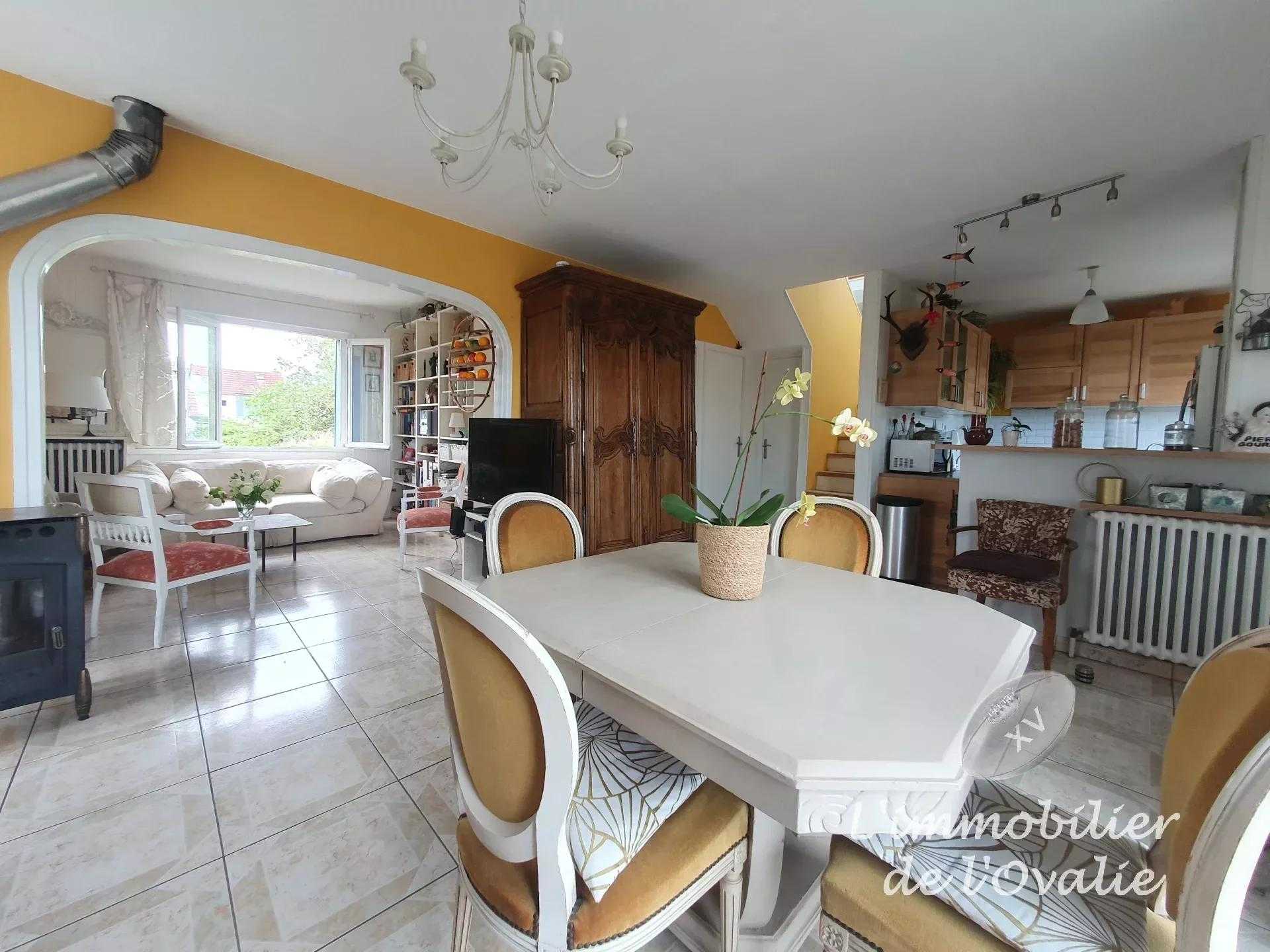 House in Marcoussis, Ile-de-France 11708480