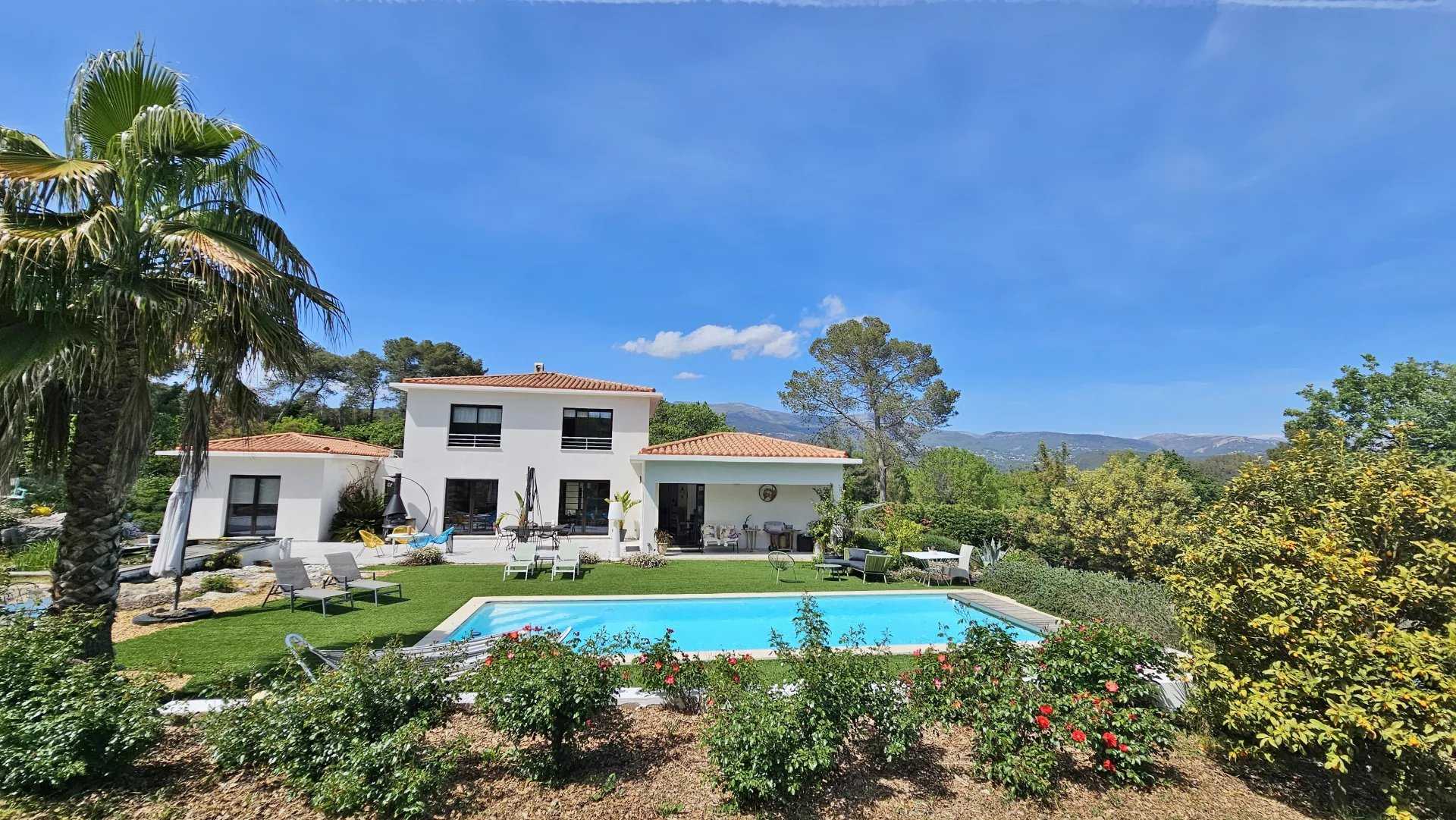 casa no O plano, Provença-Alpes-Costa Azul 11708502