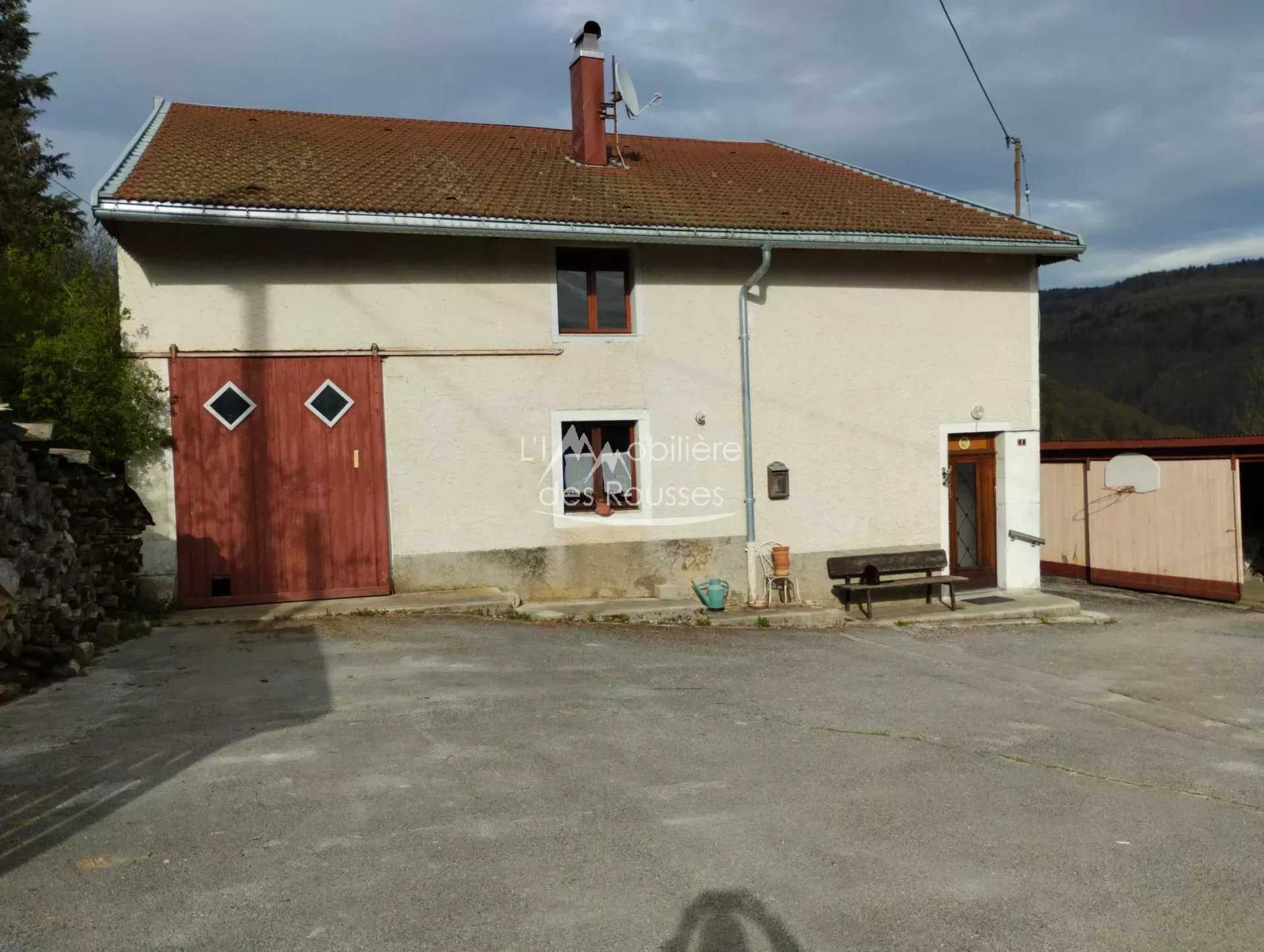 Rumah di Lezat, Bourgogne-Franche-Comte 11708522