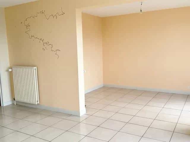 Condominium in Larmor-Plage, Bretagne 11708524